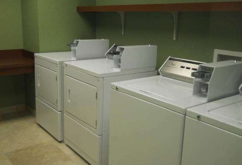 هتل Hampton Inn & Suites Birmingham/280 Easteagle Point