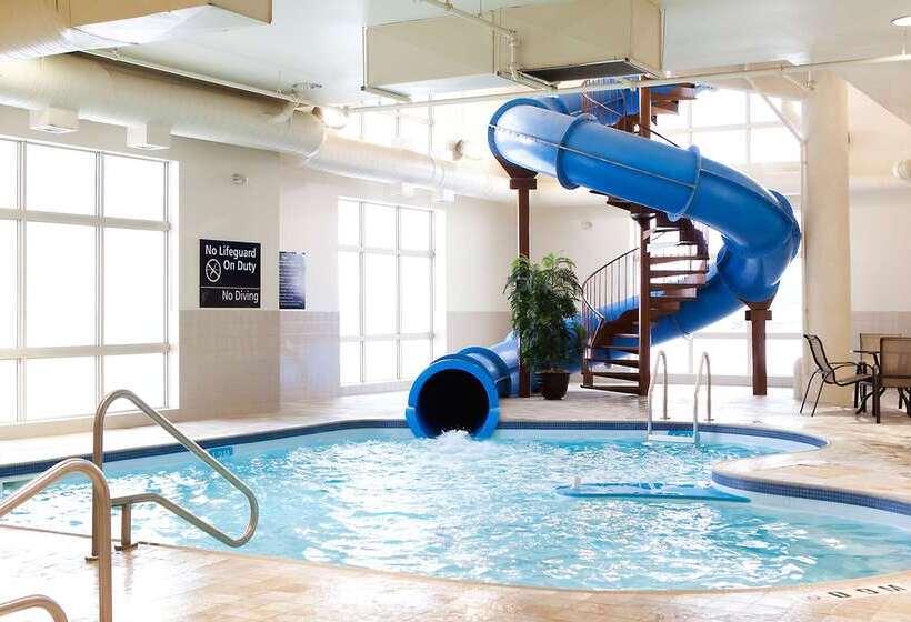 فندق Hampton Inn & Suites By Hilton Lethbridge