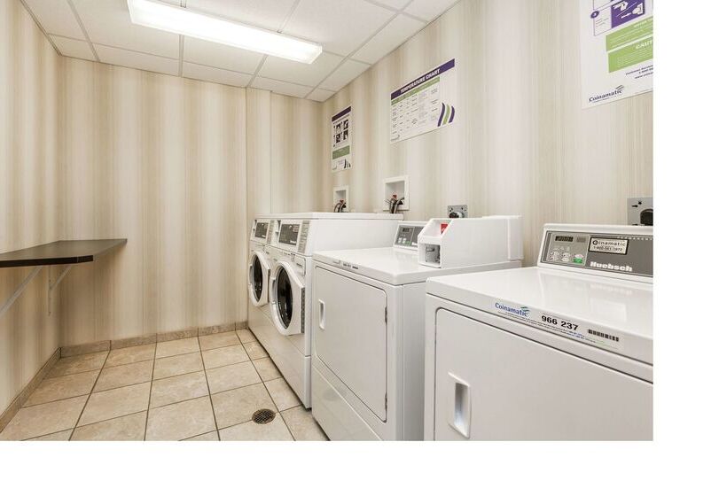 فندق Hampton Inn & Suites By Hilton Lethbridge