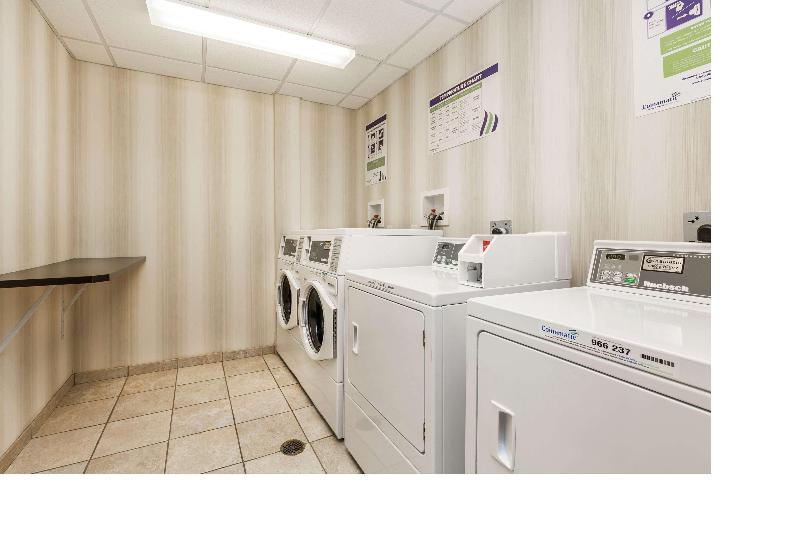 فندق Hampton Inn & Suites By Hilton Lethbridge