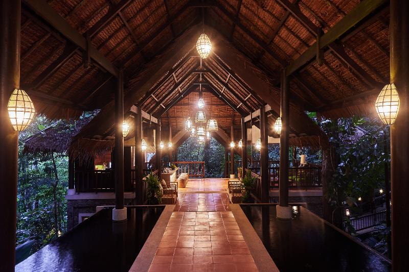 هتل Khaolak Paradise Resort