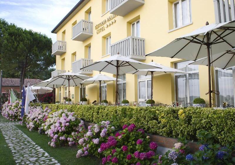 هتل Viktoria Palace