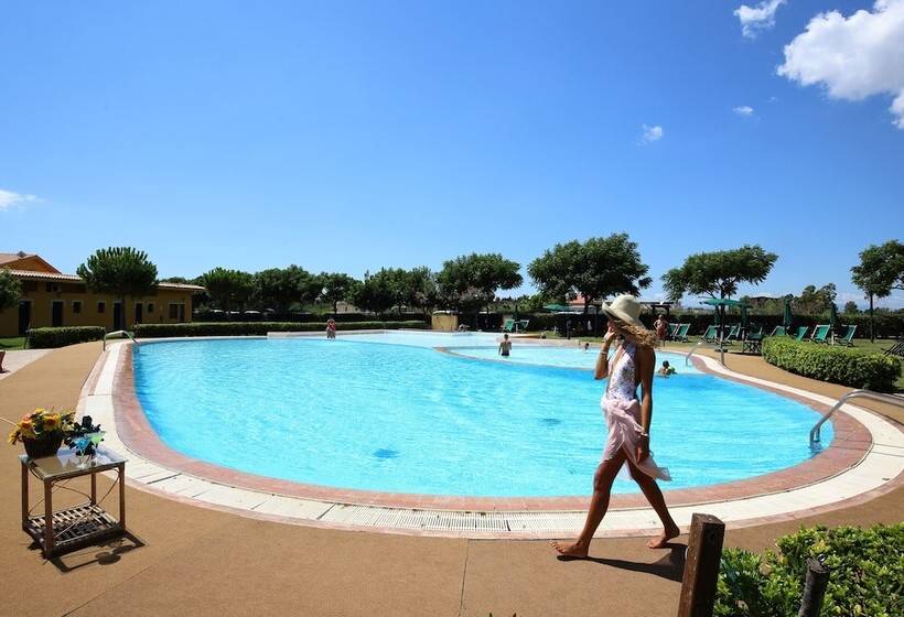 Marina Del Marchese Beach Resort