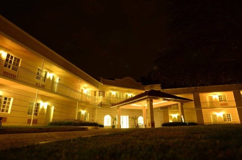 منتجع Real Del Bosque Golf And Spa