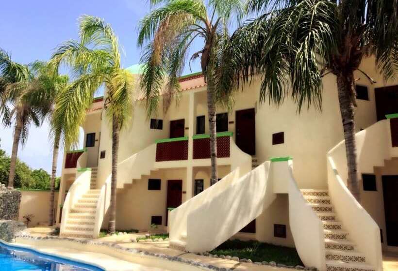 Villas Coco Resort  All Suites