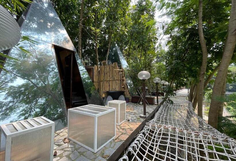 Floating Sanctuary Resort By Cocotel