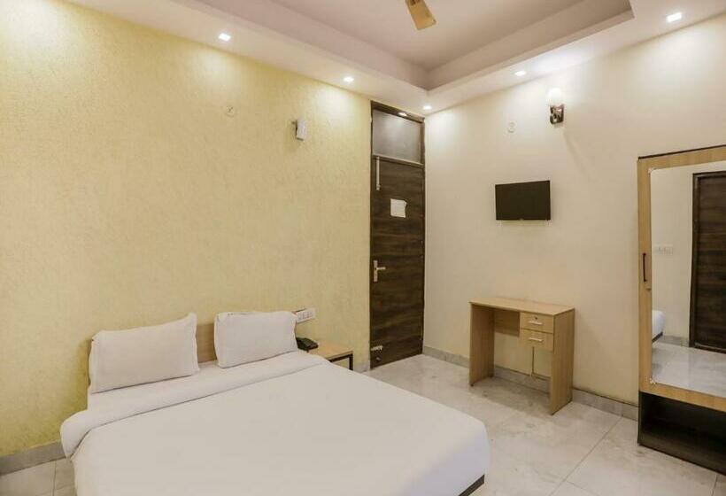 فندق Sagar Inn