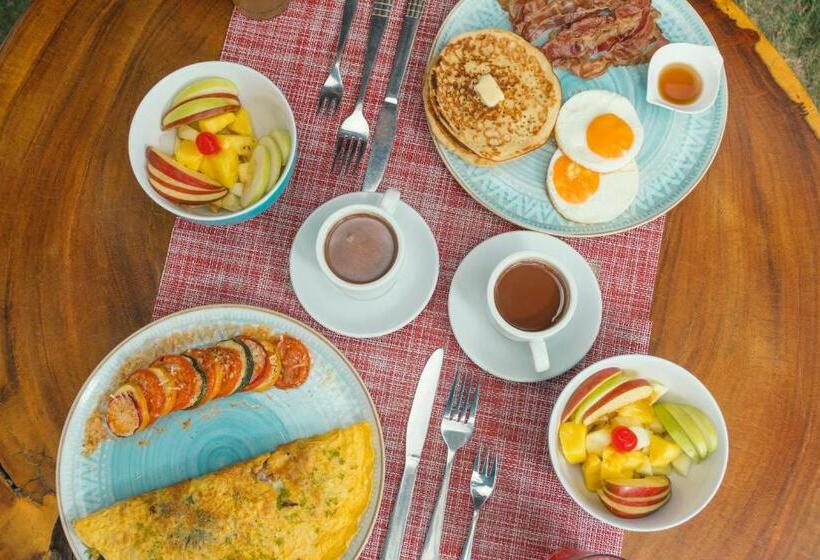 هتل Rch Luxury  & Pool