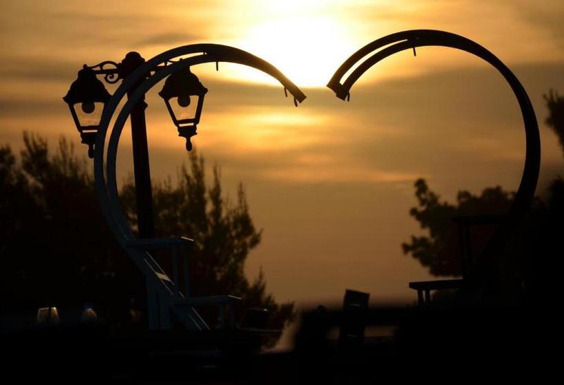 هتل Prince Adriatic Resort