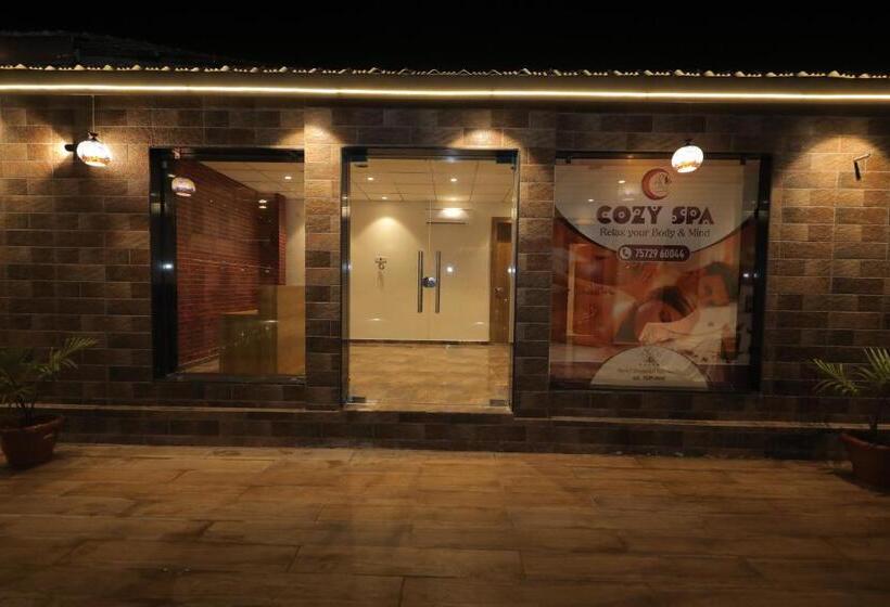 Hotelli Sarovar Portico Somnath