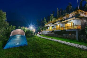 هتل Sherpa Eco Resort