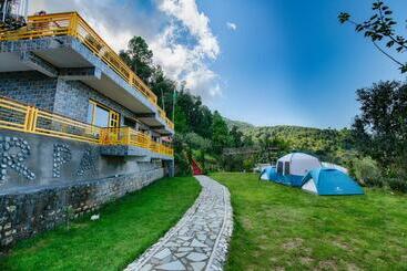 هتل Sherpa Eco Resort