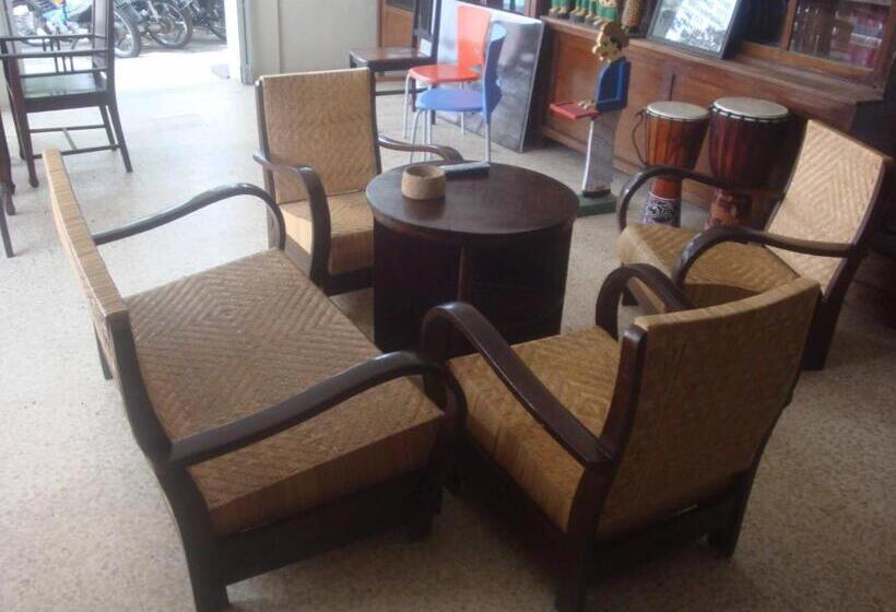 Huize Jon Hostel