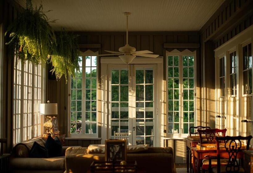 酒店 The Greystone Inn