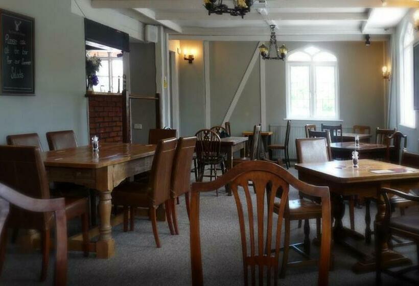 בית מלון כפרי The Red Lion Longwick, Princes Risborough Hp27 9sg