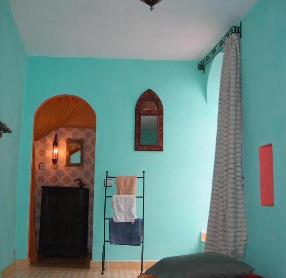 تختخواب و صبحانه Dar Dalia