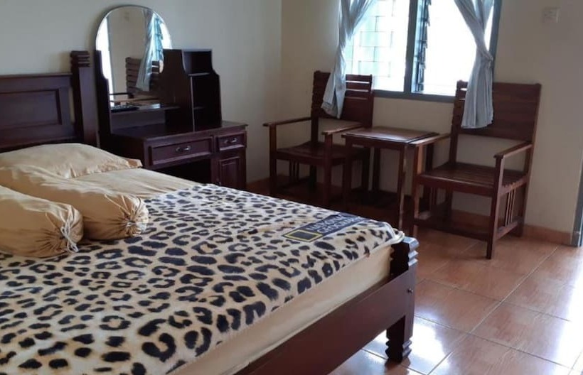 هتل Villa Bhatilia