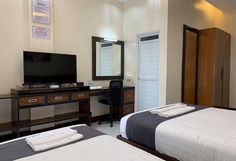 호텔 Villa Mj Maristela Beach Resort