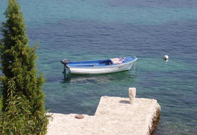 Пансион Soline Accommodation