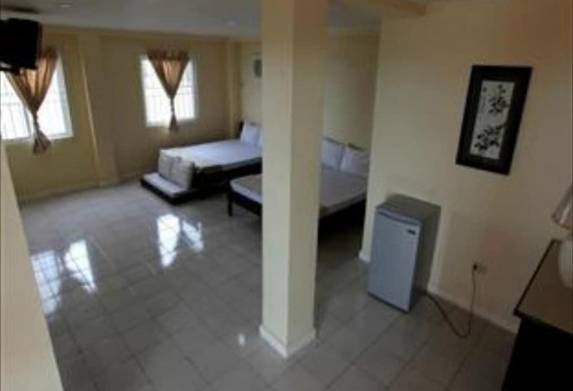 Phi Phi Beach Hotel And Island Resort