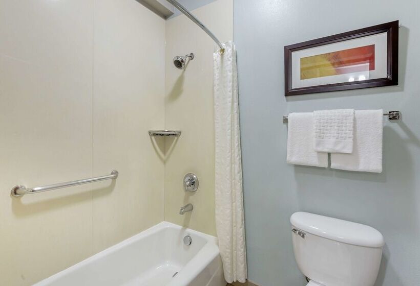 فندق Best Western Plus Peppertree Inn At Omak