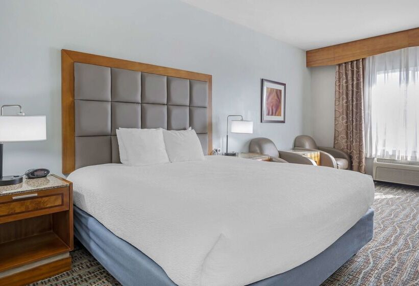فندق Best Western Plus Peppertree Inn At Omak