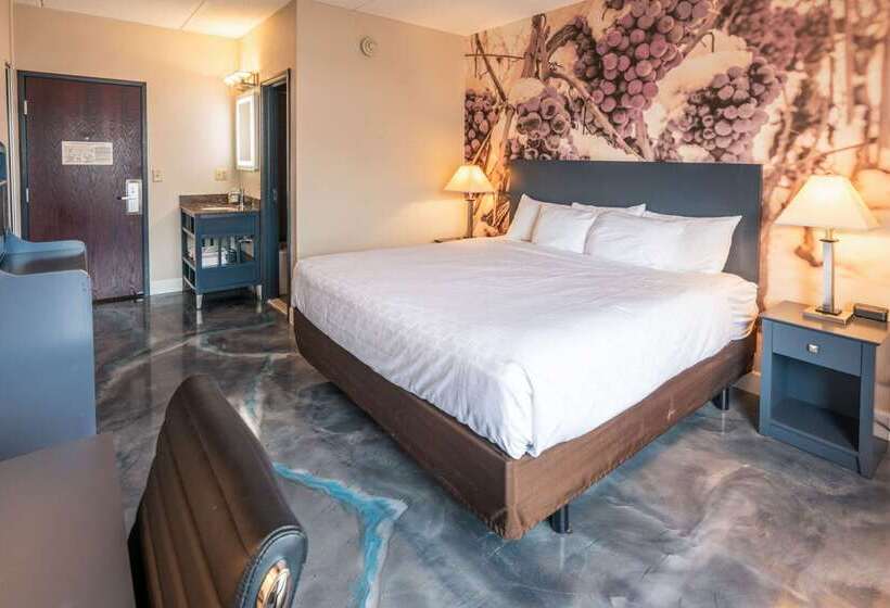 Oakfield Hotel & Suites, Ascend Hotel Collection