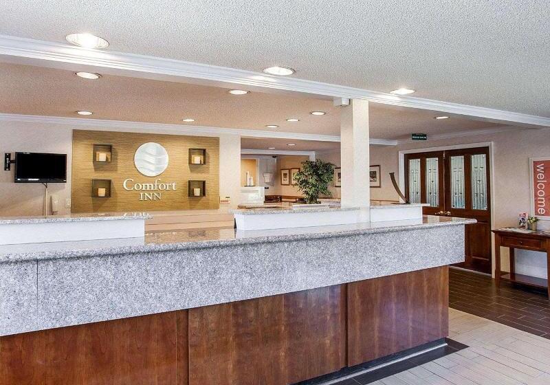 فندق Quality Inn Kirkland