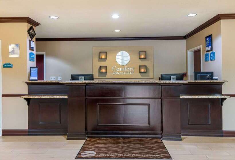 فندق Comfort Inn & Suites Northeast  Gateway