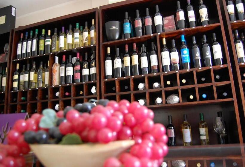 هتل Delvino Boutique