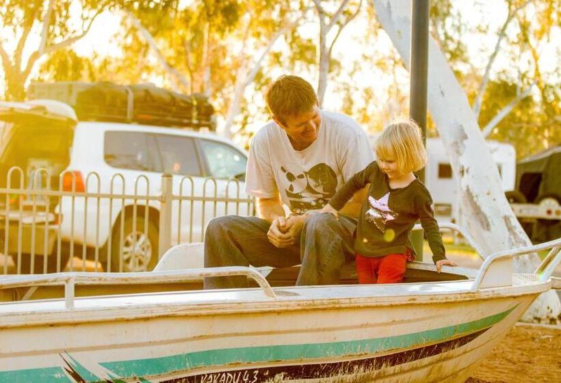 בית מלון כפרי Discovery Parks  Pilbara Karratha
