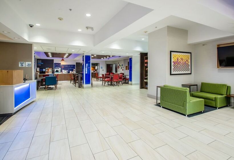 فندق Holiday Inn Express & Suites   Olathe South, An Ihg