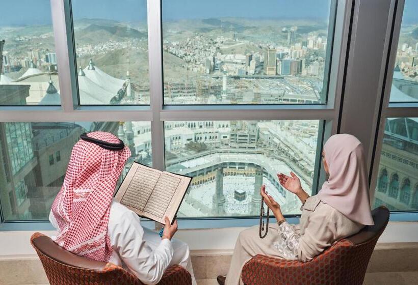 هتل Makkah Clock Royal Tower, A Fairmont