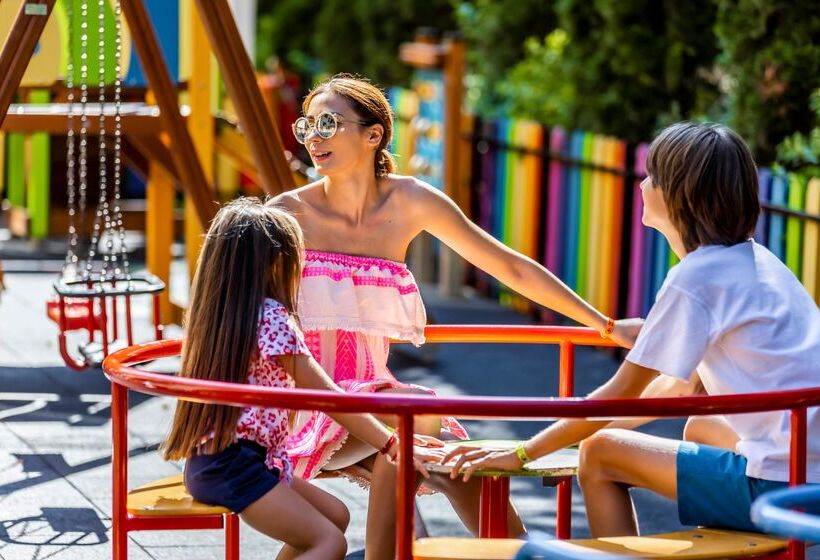 Prestige Deluxe Hotel Aquapark Club   All Inclusive