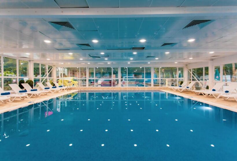 Prestige Deluxe Hotel Aquapark Club   All Inclusive