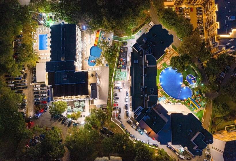 Prestige Deluxe Hotel Aquapark Club   All Inclusive