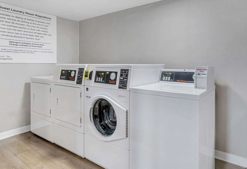 فندق Comfort Inn & Suites Irvine Spectrum