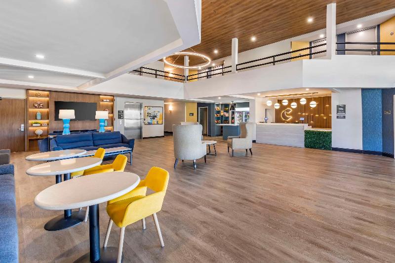 فندق Comfort Inn & Suites Irvine Spectrum