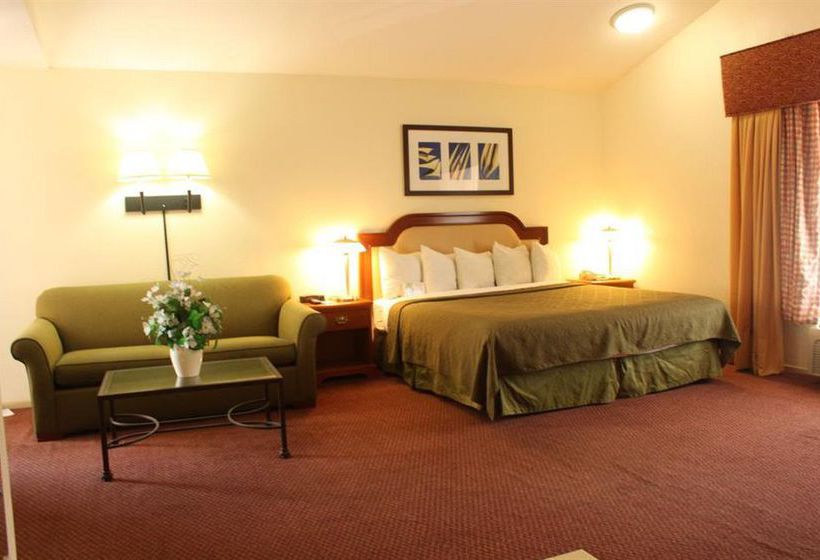 فندق Portofino Beach Inn