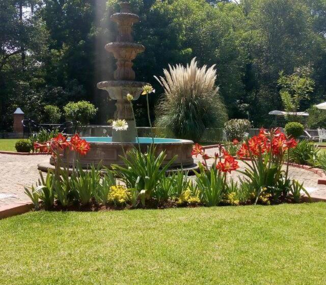 فندق Real De Huasca