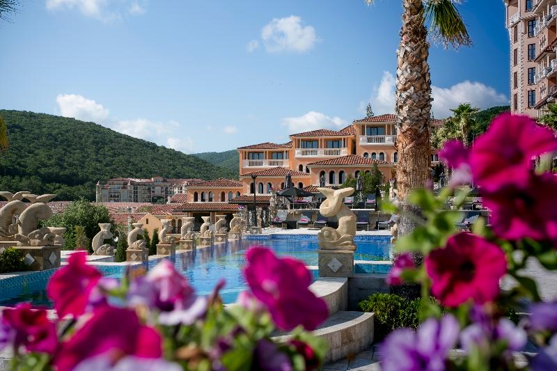 فندق Royal Castle Design & Spa