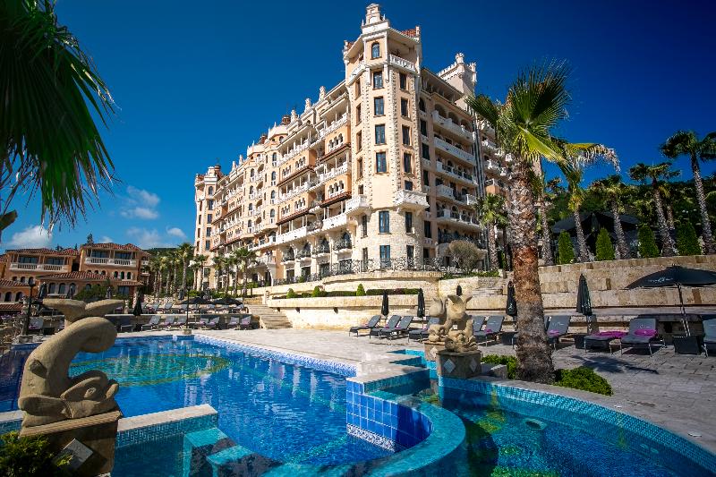 هتل Royal Castle Design & Spa
