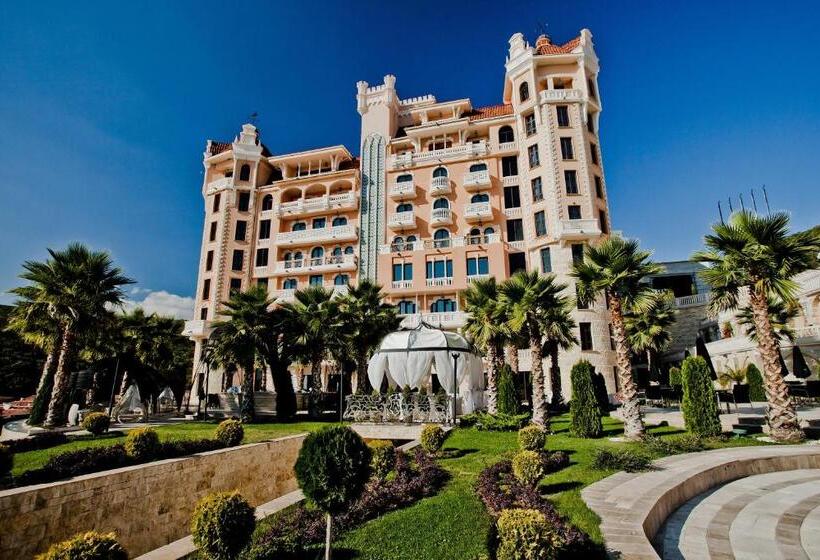 هتل Royal Castle Design & Spa