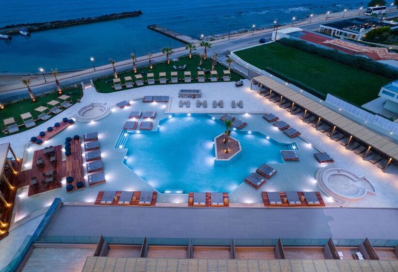 هتل Senseana Sea Side Resort & Aquadventure