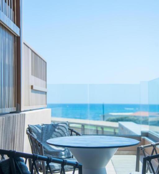 هتل Senseana Sea Side Resort & Aquadventure