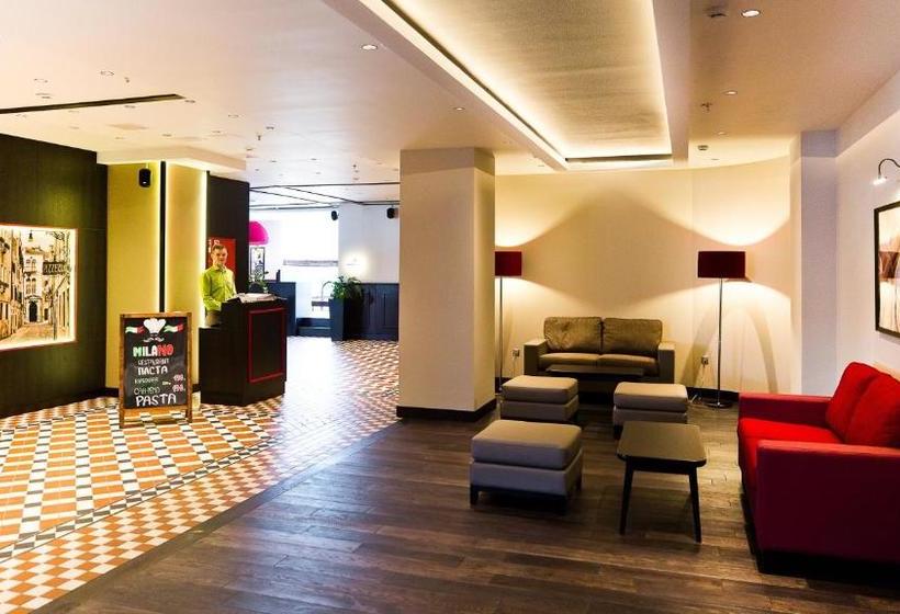 בית מלון כפרי Staybridge Suites St. Petersburg