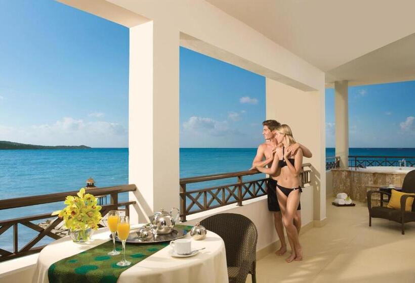 استراحتگاه Secrets Wild Orchid