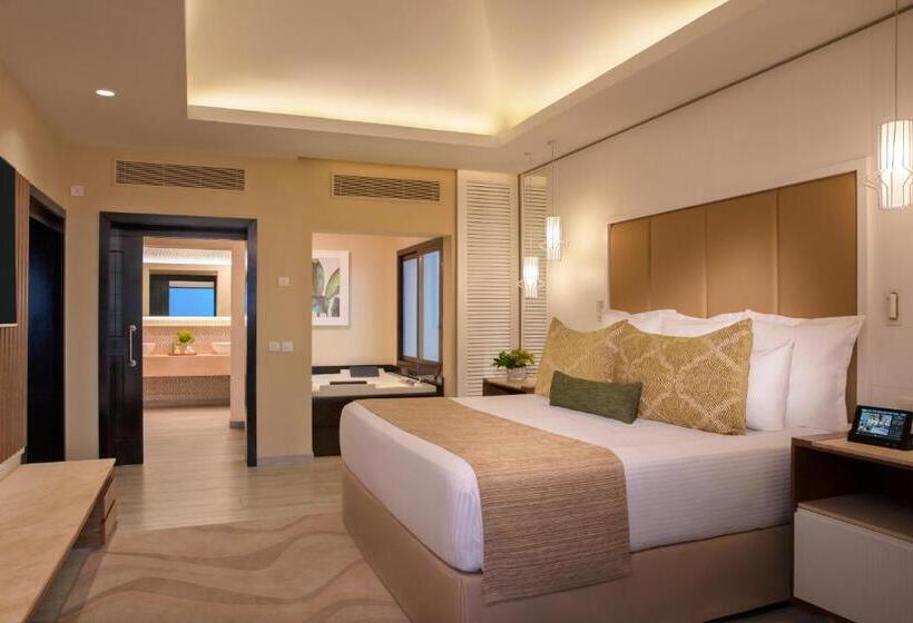 استراحتگاه Secrets Wild Orchid
