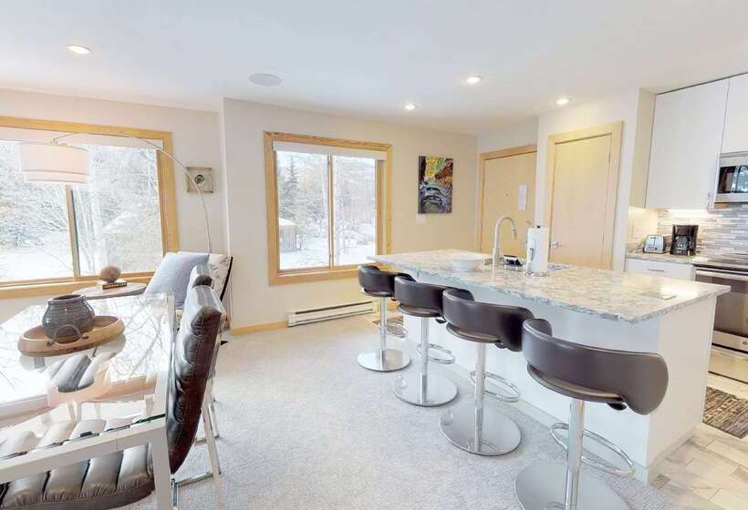 Villas At Snowmass Club