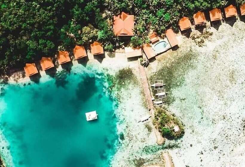 فندق Club Tara Island Resort
